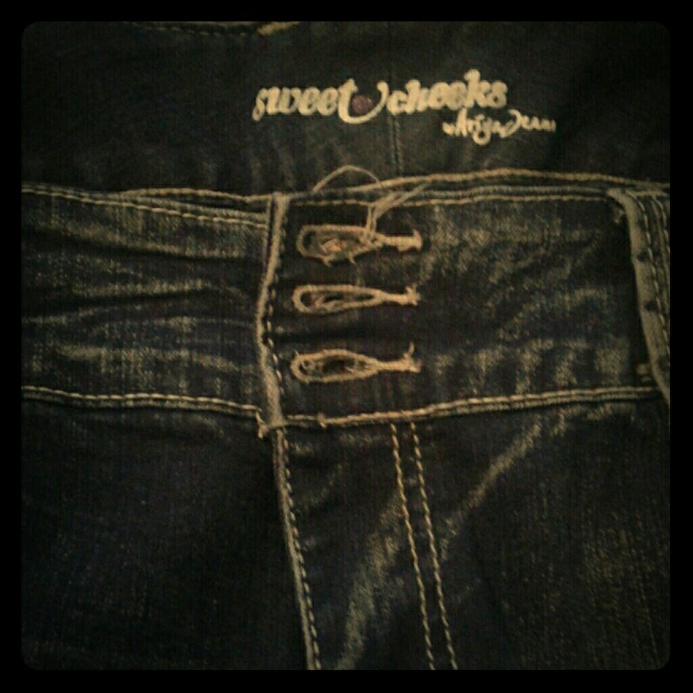 jeans